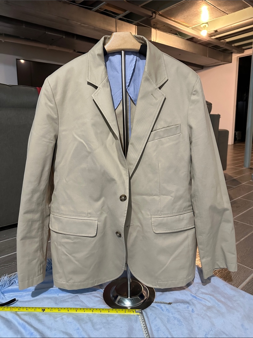 L.L. Bean Men's Light Beige Shirt Jacket with Notch Lapel